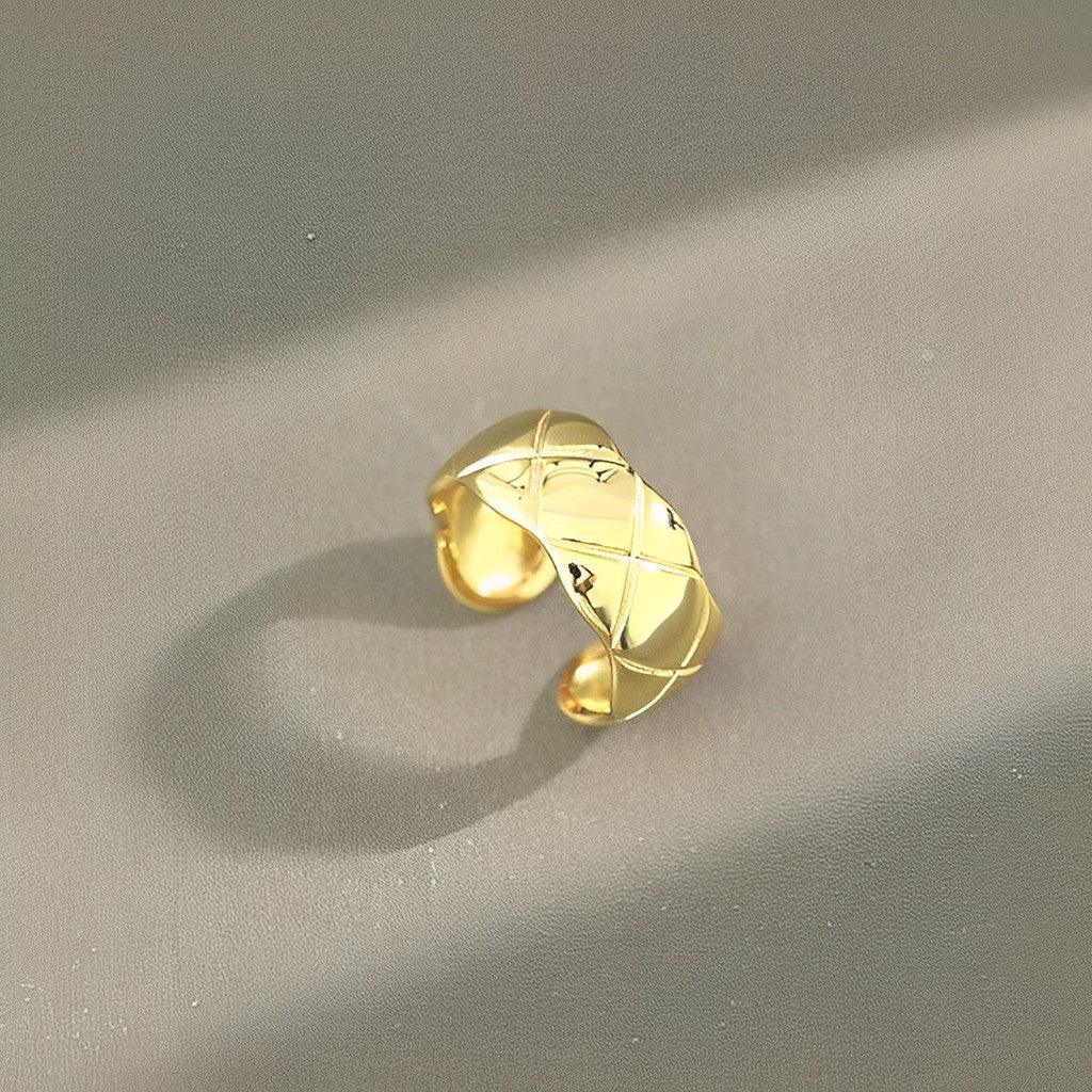 Wide Open Ring - Galene
