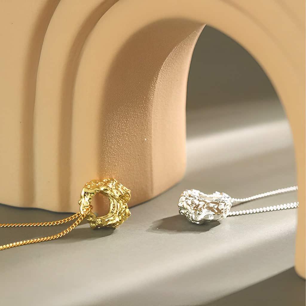 Gold Pendant Necklace - Cleta
