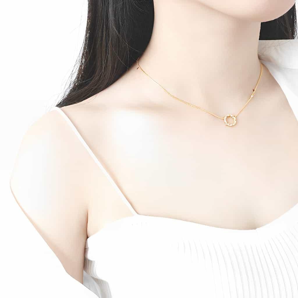 Gold Zirconia Circle Pendant - Cleocharia