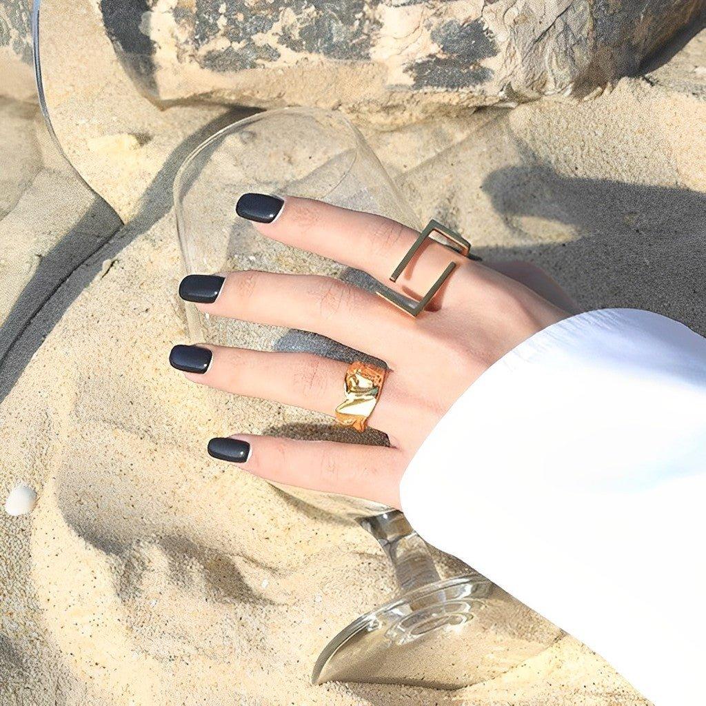 Open Rectangle Ring - Hellotia