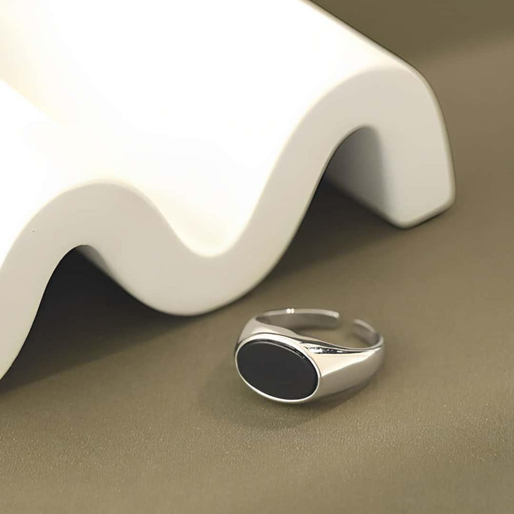Oval Onyx Ring