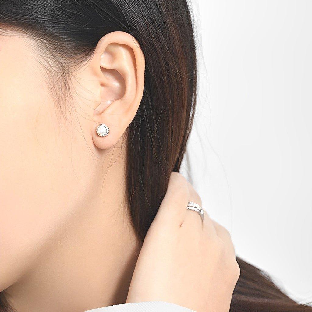 Pearls Stud Earrings - Vera