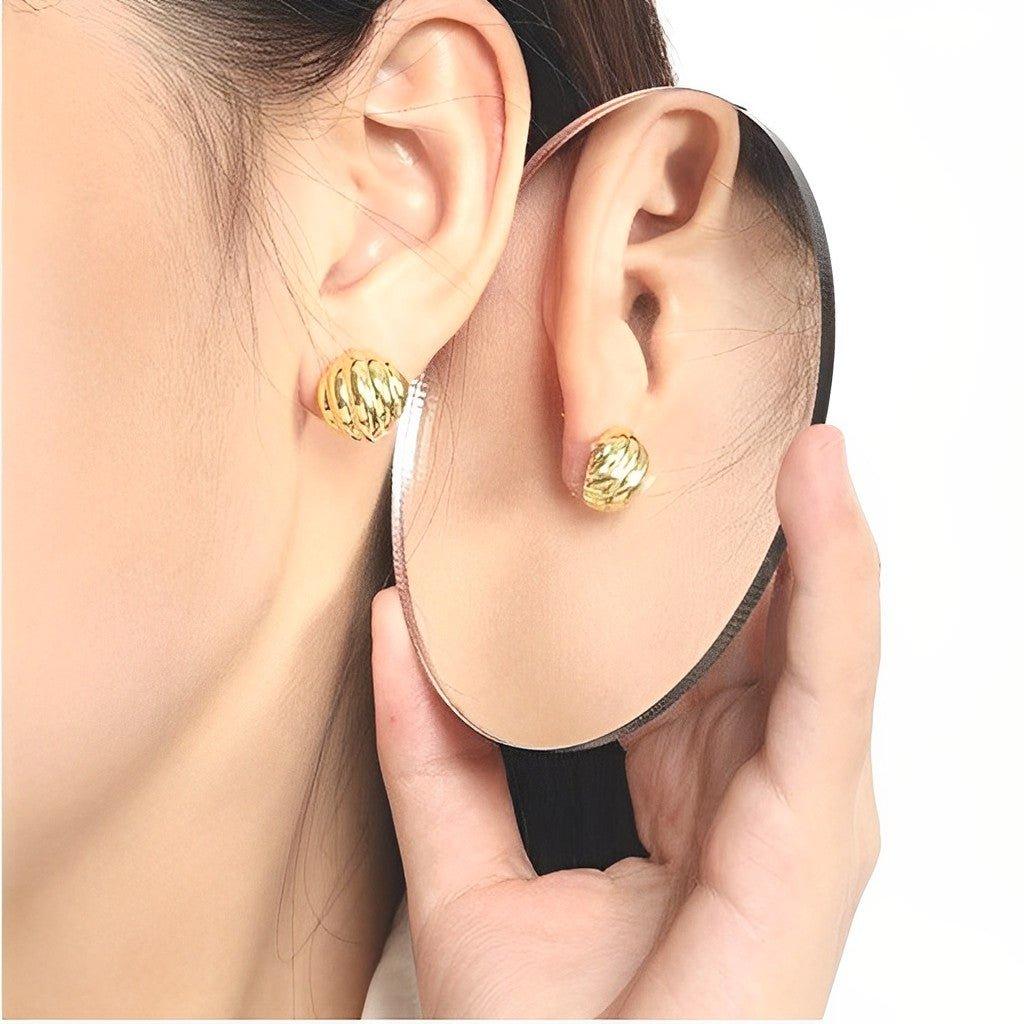 Shell Stud Earrings