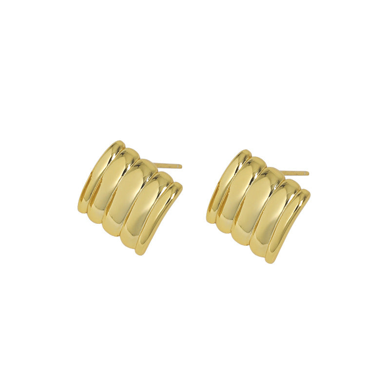 Stud Earrings - Linda